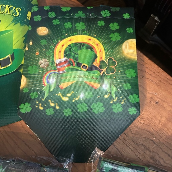 34 St Patrick’s day goodie bags - Picture 2 of 7